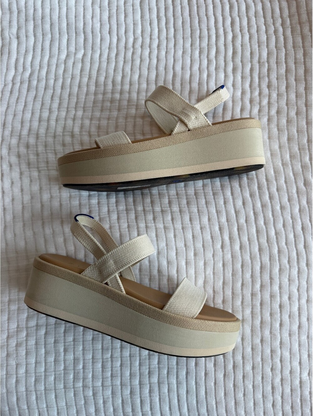Rothy’s The Lightweight Wedge Sandal Salt Women’s Size 7 - Picture 3 of 6